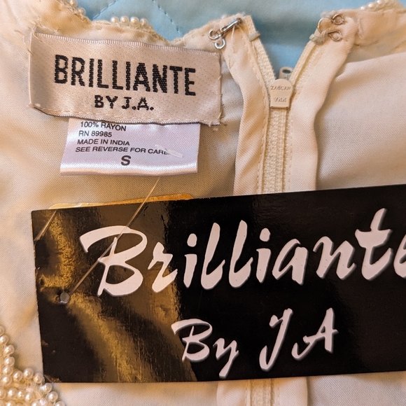 Rich cream beaded vintage formal top - Picture 4 of 5